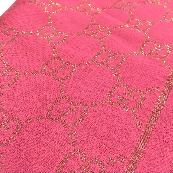 GUCCI GG Guccissima Long Scarf -Pink / Metallic Gold -Wool Modal Blend -NWT - Picture 2 of 8